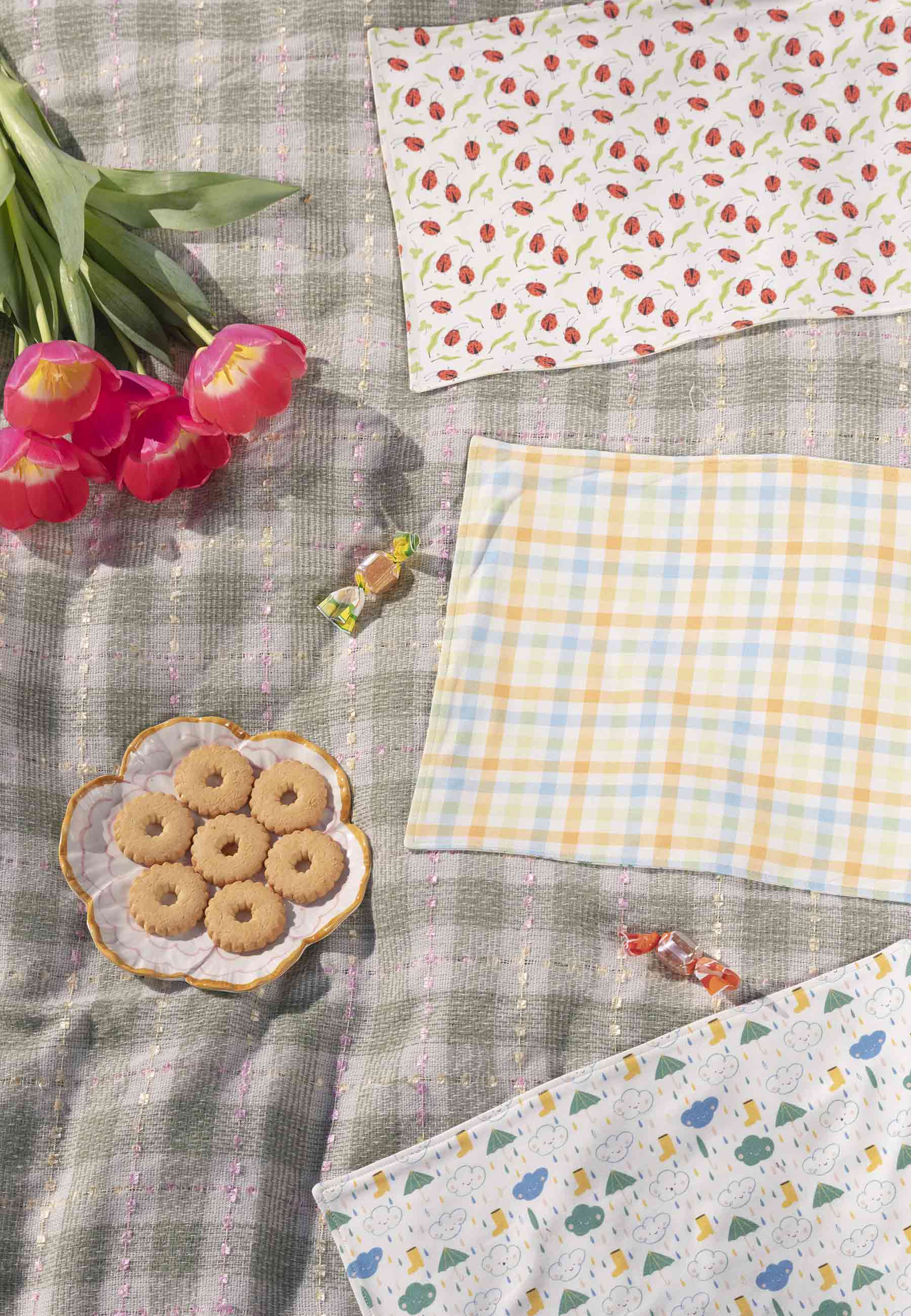 Happy Breakfast Placemats - Blue Balloon