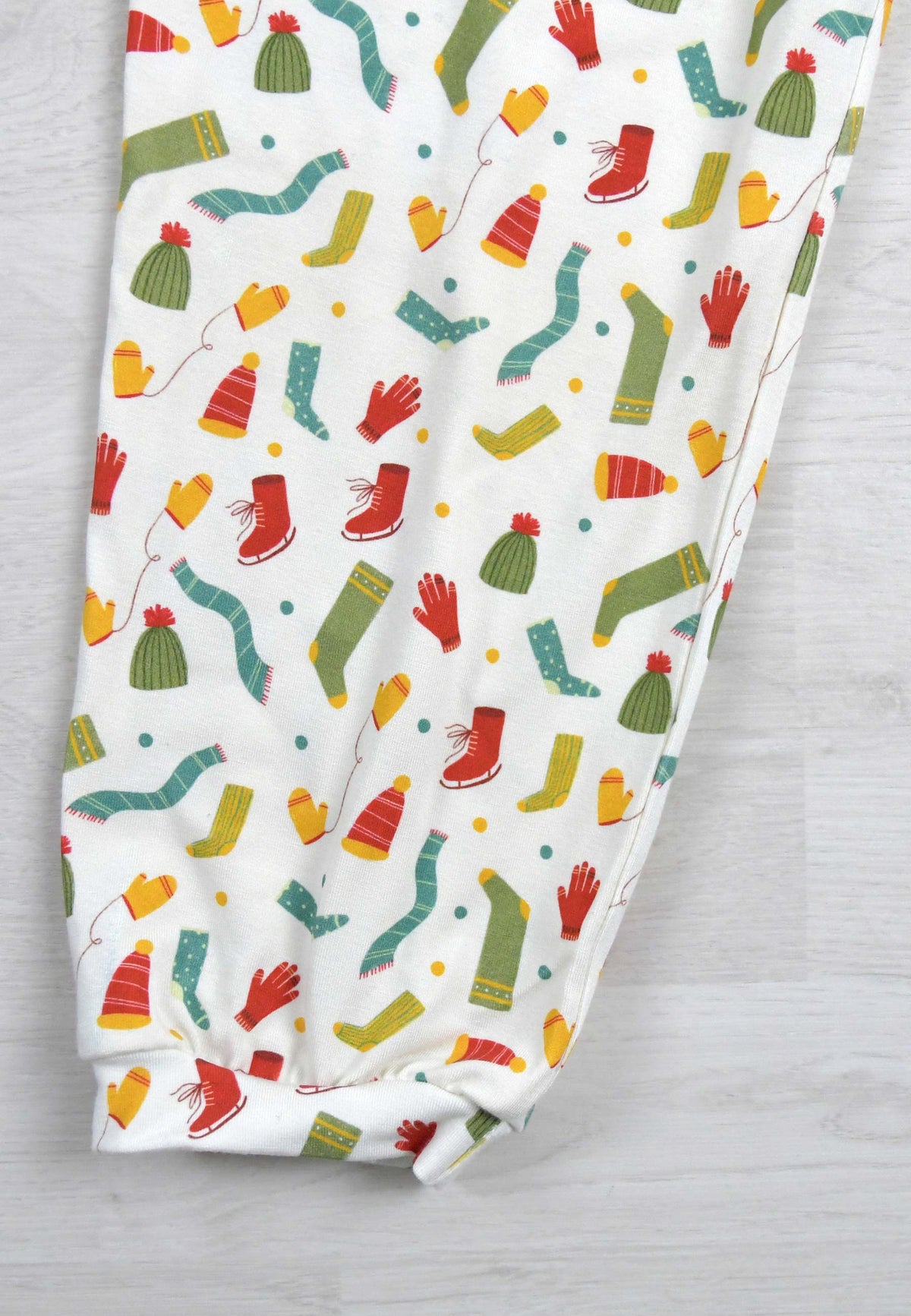 Two-Piece Bamboo Pajamas - Brrr It's Cold! - Blue Balloon