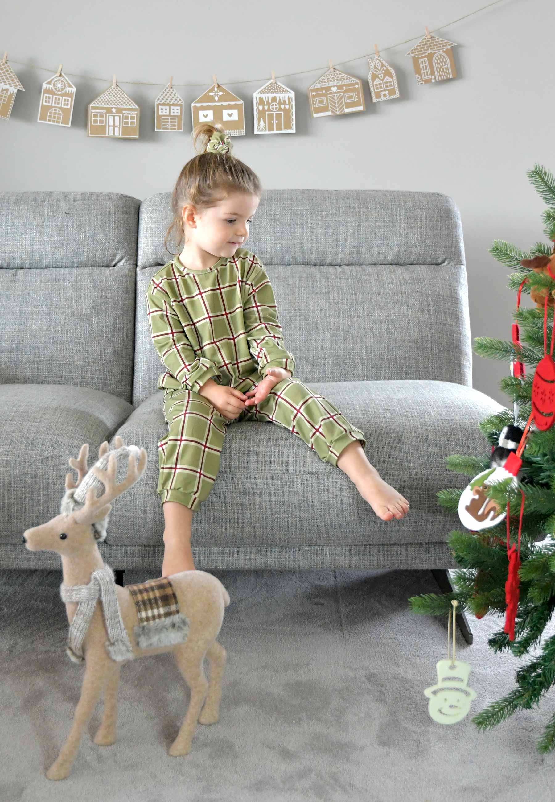 Two-Piece Bamboo Pajamas - Moss Green Tartan - Blue Balloon