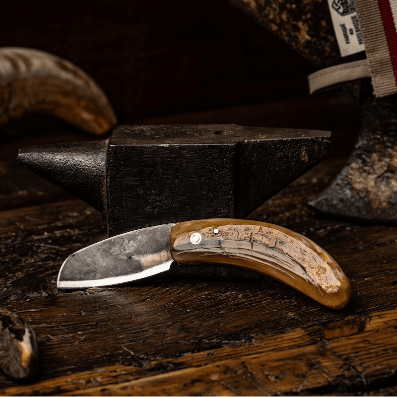 couteau-du-berger-basque-traditionnel-pliant-authentique-anglet-paysbasque-eric-burel-etchegoin-coutelier-basque