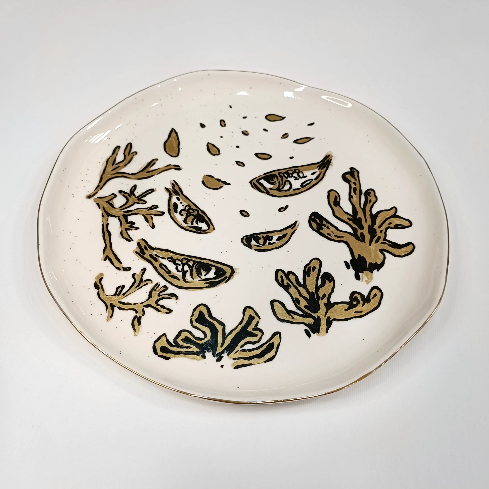 Plato decorativo - dorado y blanco roto, tamaño grande