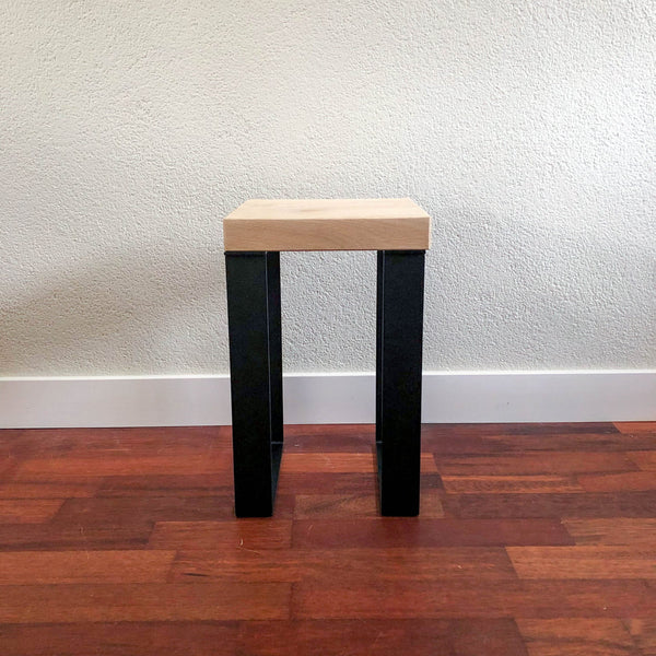 Mesa Lateral Inteligente – Mesa para Plantas Negra Mate Baja