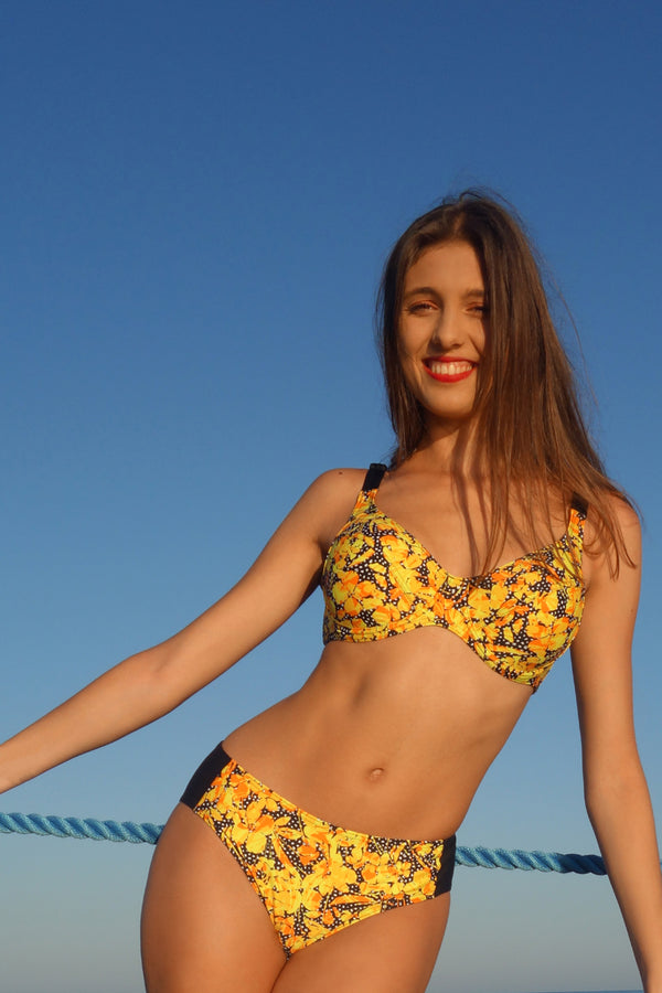 Unpadded IKAB Swimsuit Yellow-Black 578