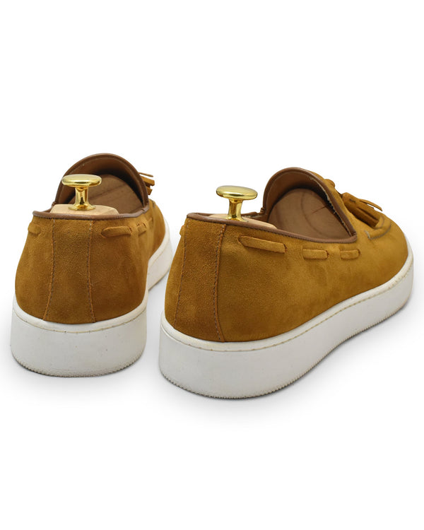 PORTO ROTONDO - Roest Suède