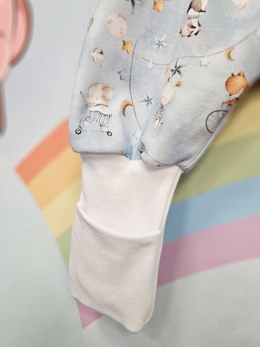 Tanja two-layer sleeping bag with legs - Cute animals - blue