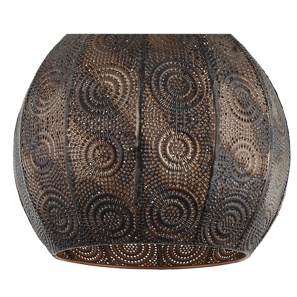 Deze gedetailleerde zwarte Rolo hanglamp biedt een klassiek accent aan je interieur.