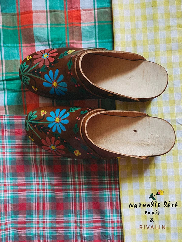 Sabots cuir naturel de Nathalie Lété Paris x Rivalin en Édition limitée