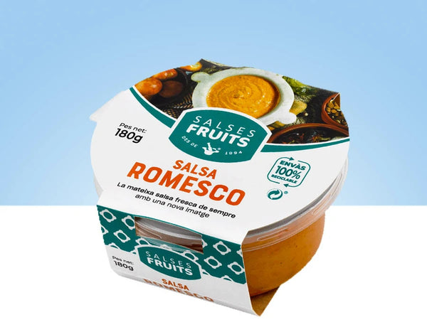 Imagen de un tarro de salsa romesco de 180 gramos, con una textura espesa y cremosa.