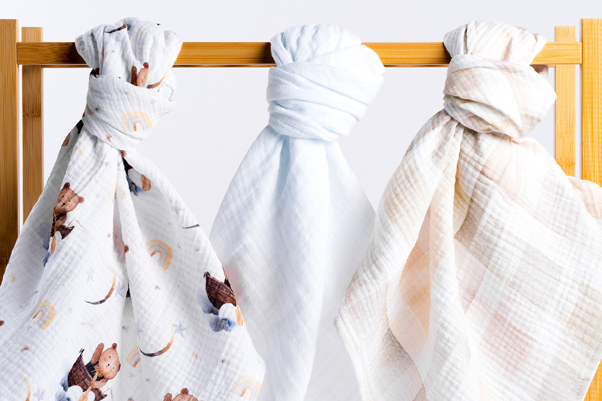 Set of Premium Muslin Baby Tetra Diapers 65x65cm - Set 3/1 - Bear in a Boat