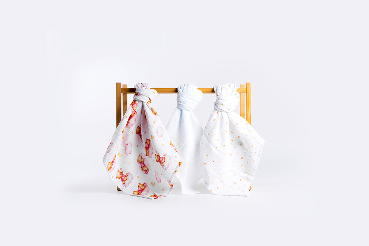 Set of Children's Premium Muslin Tetra Diapers 65x65cm - Set 3/1 - Sleepy Bear - Pink
