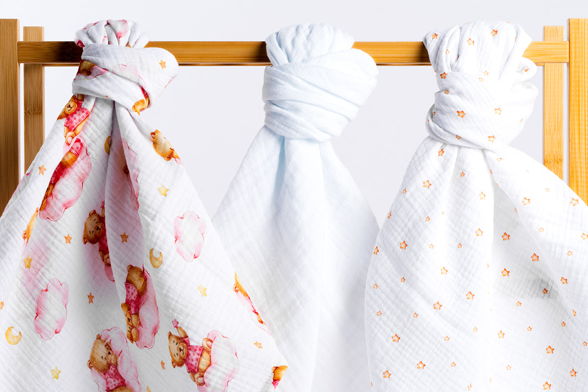 Set of Children's Premium Muslin Tetra Diapers 65x65cm - Set 3/1 - Sleepy Bear - Pink