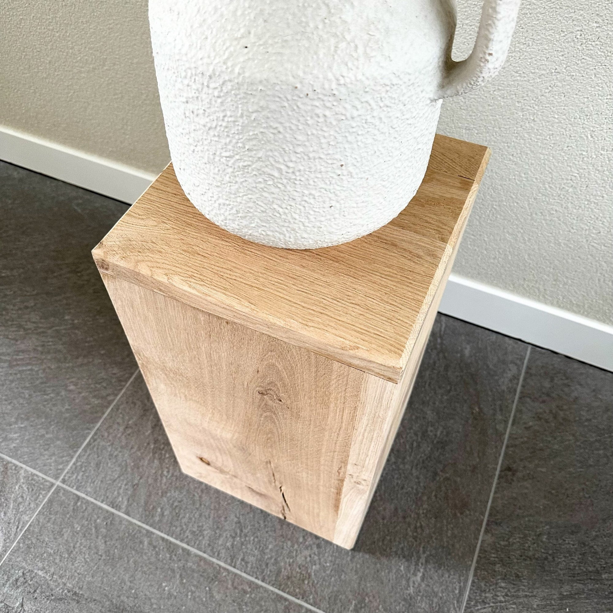 Oak Wood Pedestal