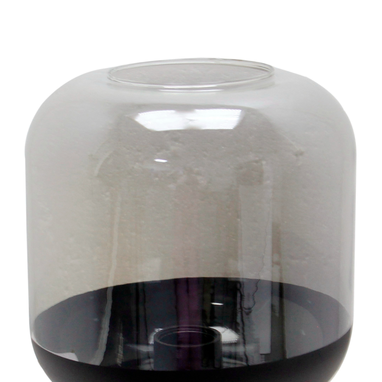 Detail van de zwarte Specchio opaco tafellamp met een modern design. Perfect voor een sfeervolle toevoeging aan je interieur.