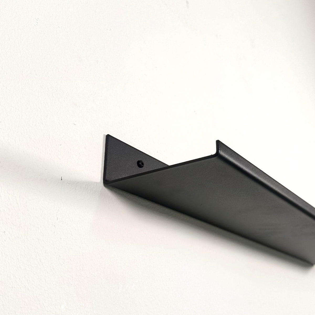 Industriële wandplank Jente