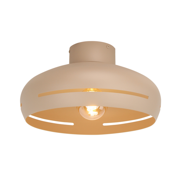 De zandkleurige Striscia plafondlamp voegt een natuurlijke uitstraling toe aan je interieur. Perfect voor een warme sfeer.