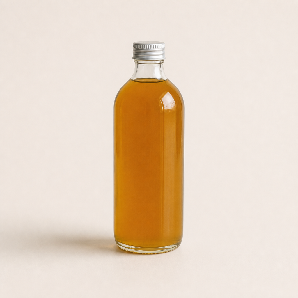 Sirup iz trpotca s kurkumo Butul 250 ml – studijska fotografija