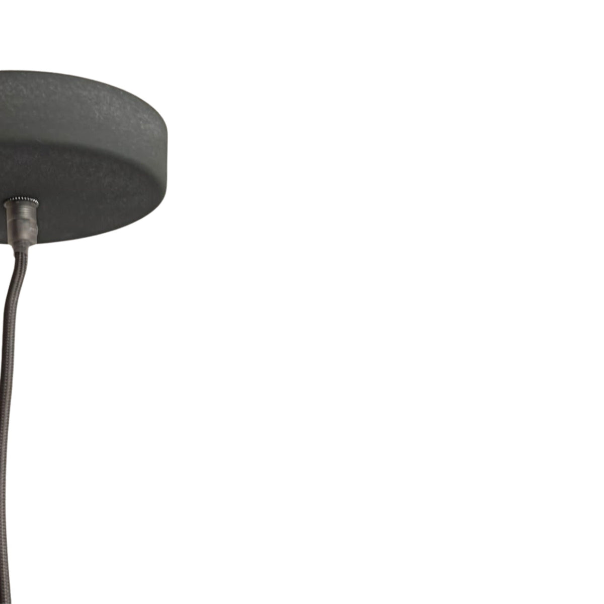 De grijze Tubo hanglamp voegt industrieel karakter toe aan elke ruimte. Perfect voor een moderne, stoere sfeer.