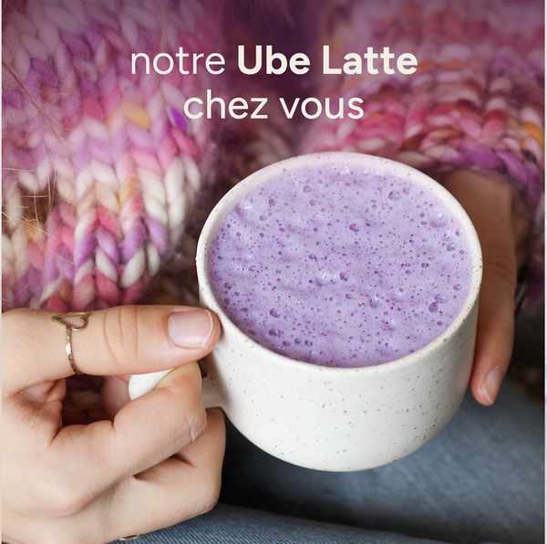 Mug d'ube latte violet onctueux, préparé à partir du mélange nümorning