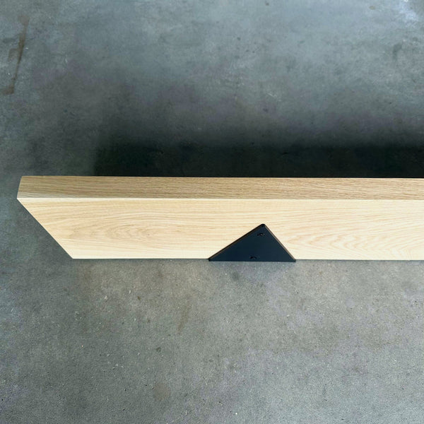 The Industrial Triangle-Shaped Shelf Brackets with Oak Shelf - 20 cm