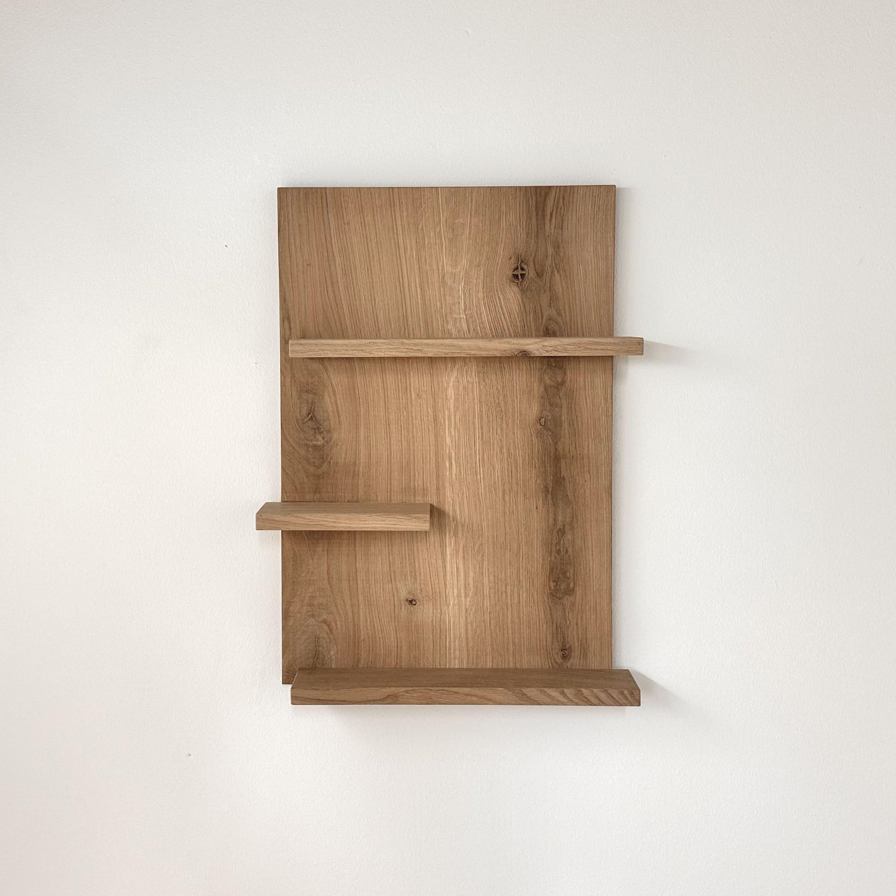 Planche Murale en Bois Chêne - 60x40 cm - Guusje